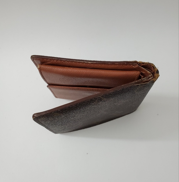 Authentic Louis Vuitton Wallet - Picture 2 of 16